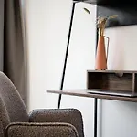 Park Avenue - Design Apartment Friesenstrasse - 4 Pers - Wlan - Netflix - 65 Zoll Tv